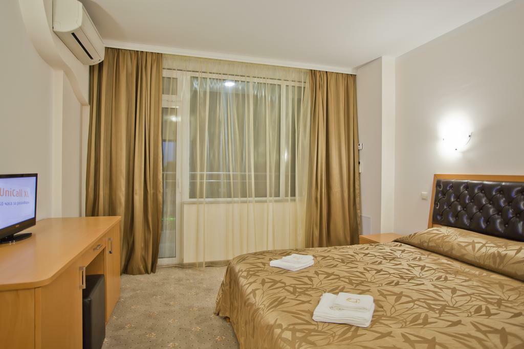 Hotel Incognito Поморие Экстерьер фото