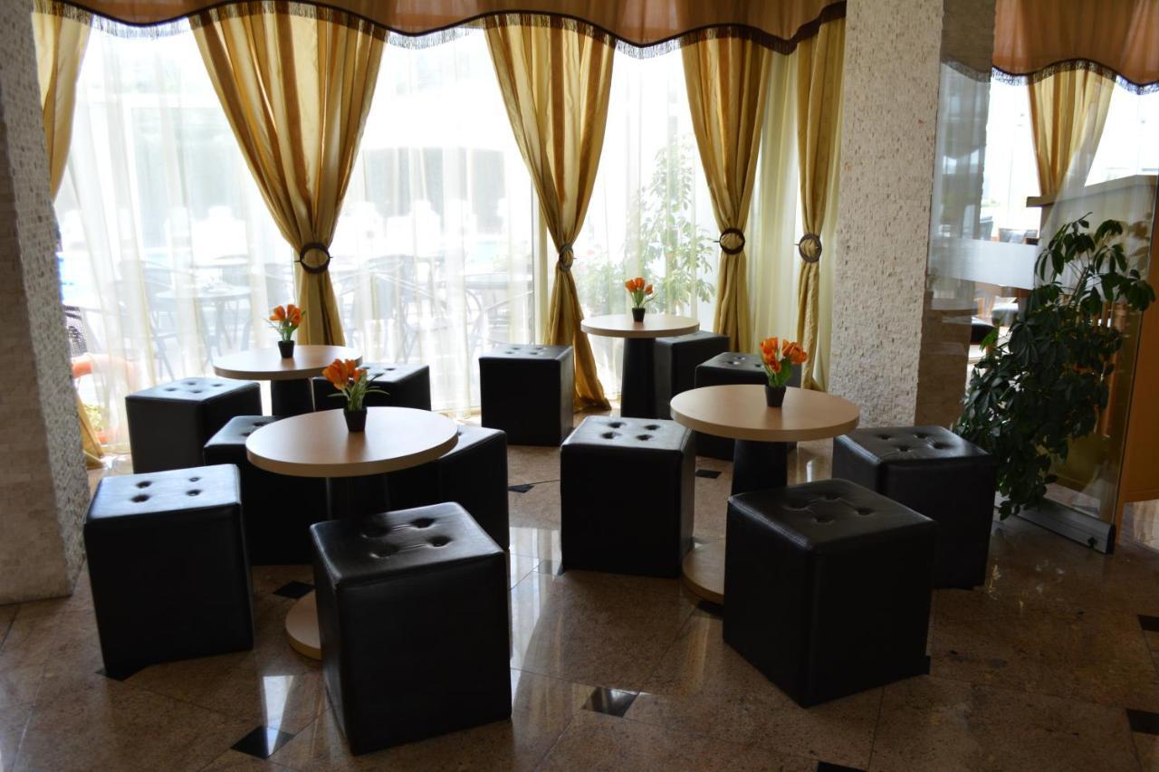 Hotel Incognito Поморие Экстерьер фото